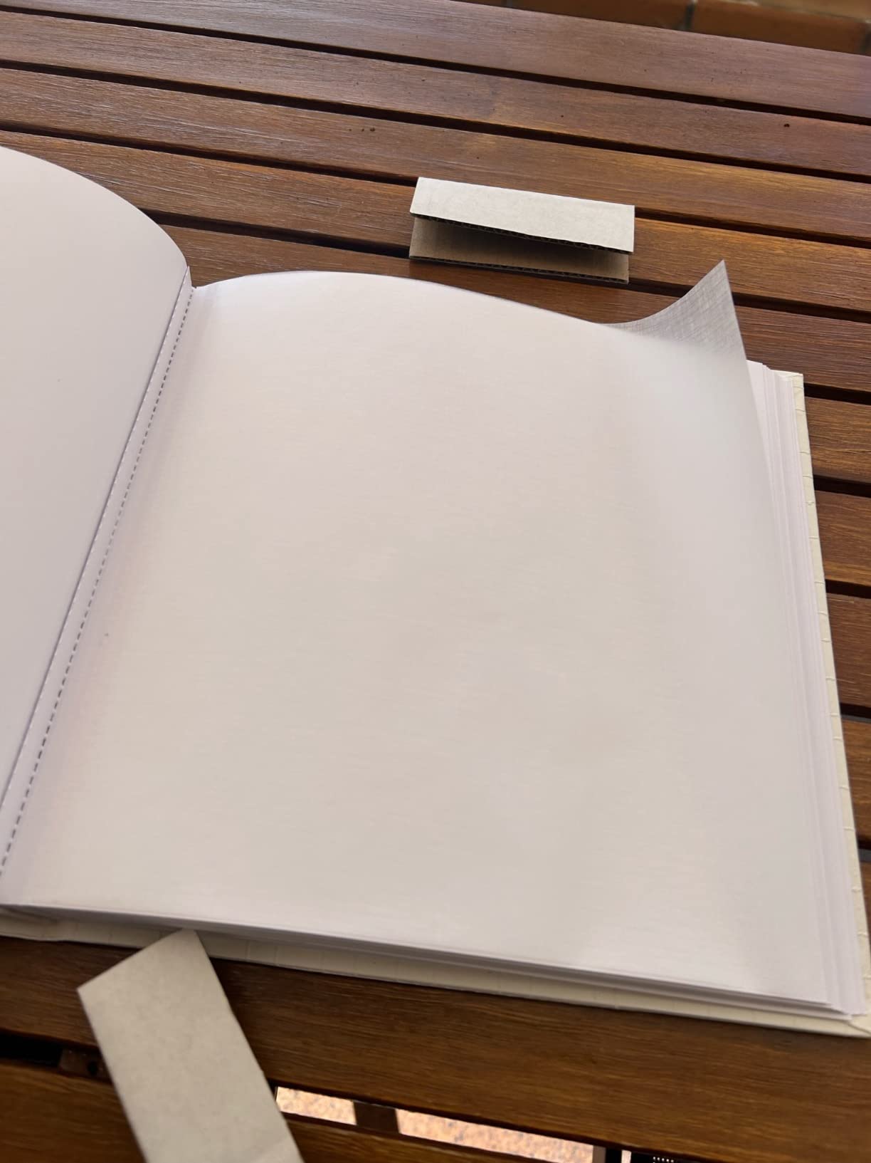 walther design All Round FA-131 album photo 26x25 cm blanc découpe