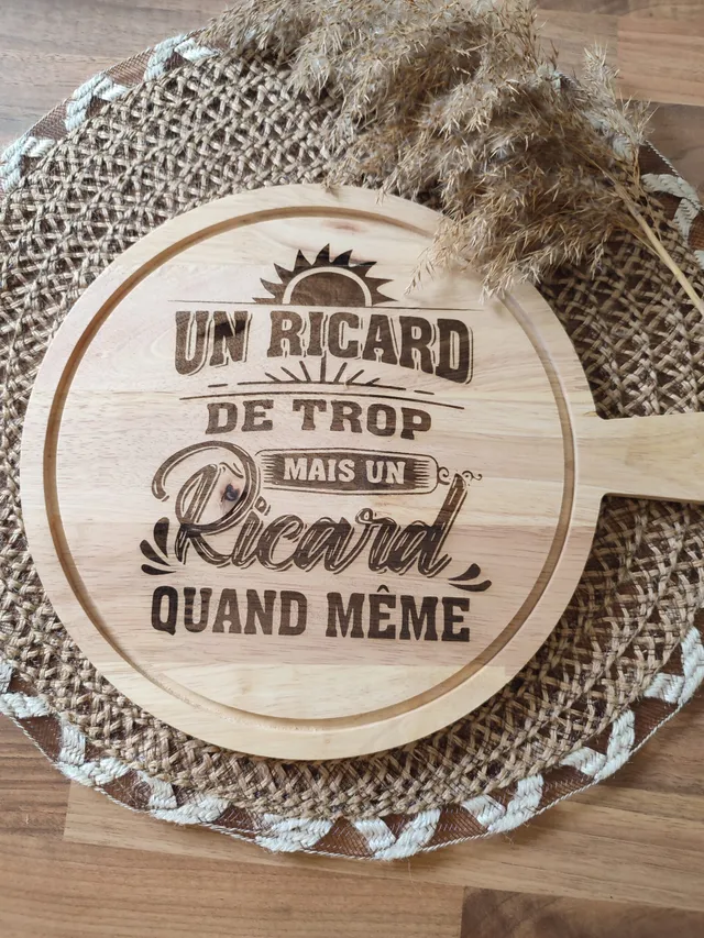 Creat’Angel planche apéro bois avec manche 34 cm