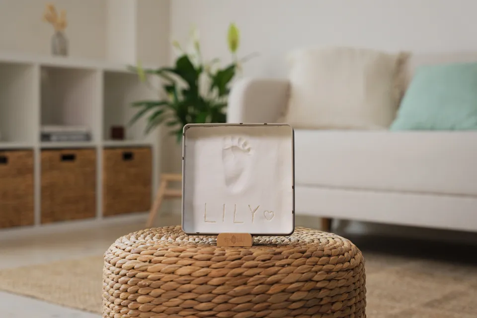 Petit Artichaut Pretty Hearts baby box carrée cœurs