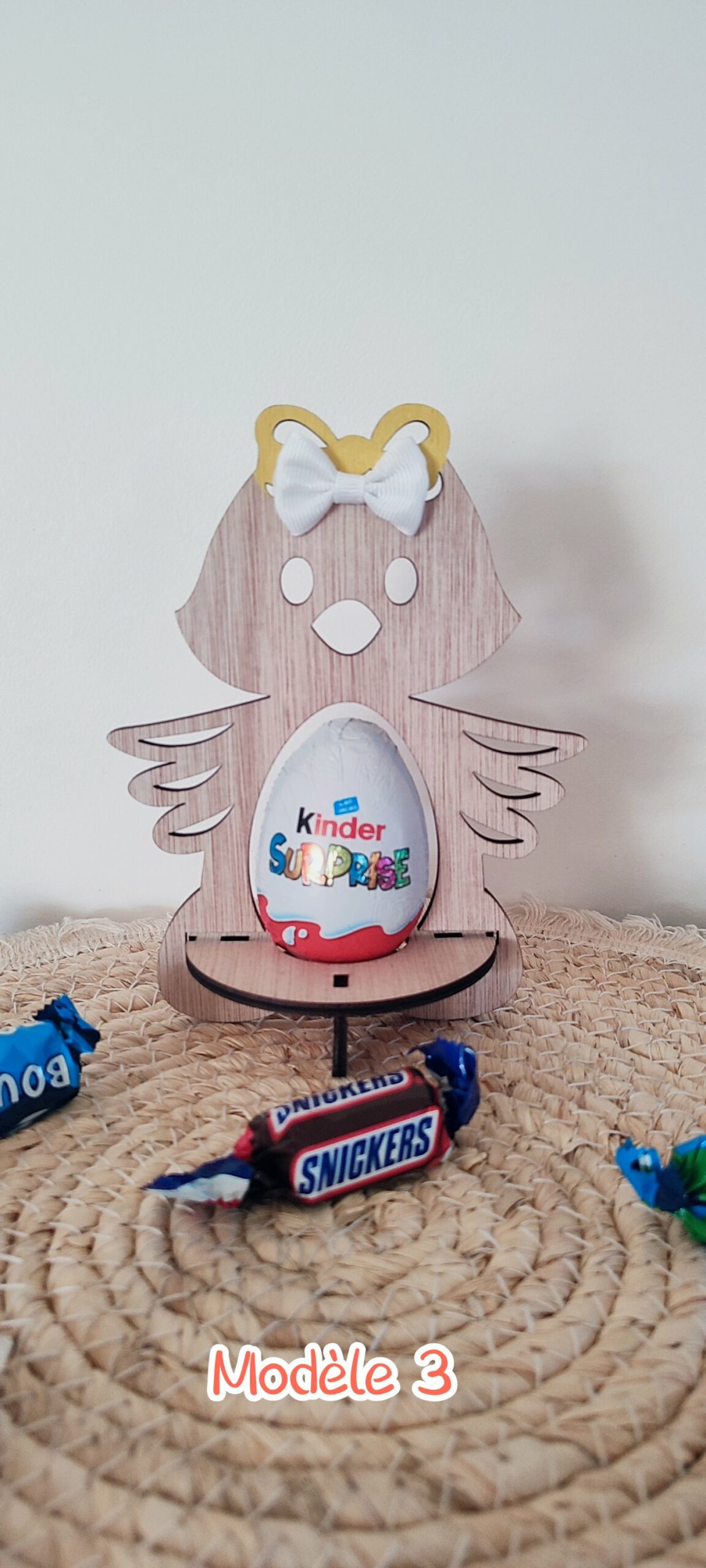 Creat’Angel Porte œuf Pâques support bois prénom 17 cm