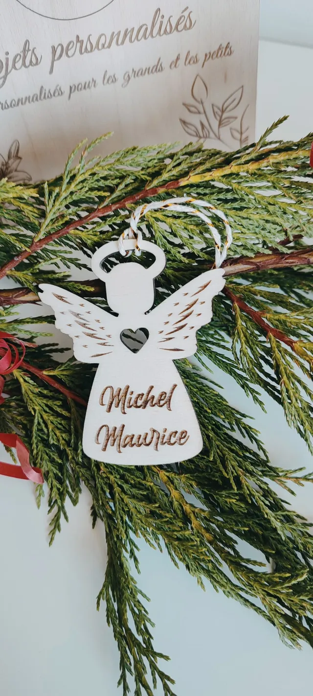 Creat'Angel boule Noël ange bois prénom personnalisé